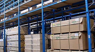 [Translate "Switzerland (DE)"] Palettenregale im Holzhandel